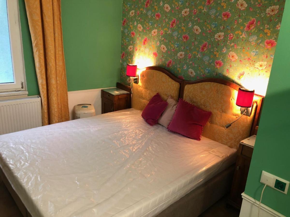 Corso, Zimmer & Fruehstueck Pressbaum Dış mekan fotoğraf